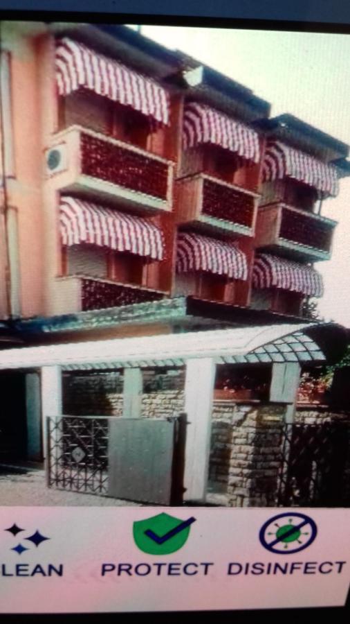 Hotel Matilde Marina di Massa Exteriér fotografie
